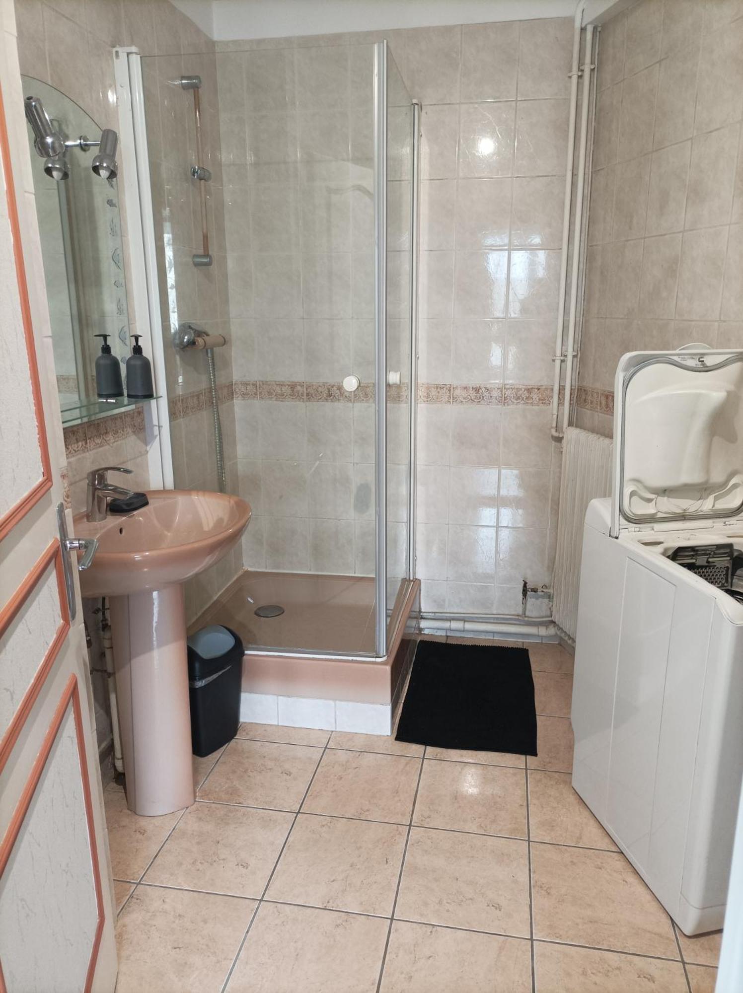 Joli Appartement Type 5 En Centre Ville Châteauroux Exteriér fotografie